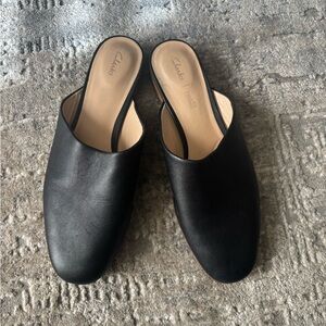 Clarks
PURE BLUSH Women's Black Leather Shoes